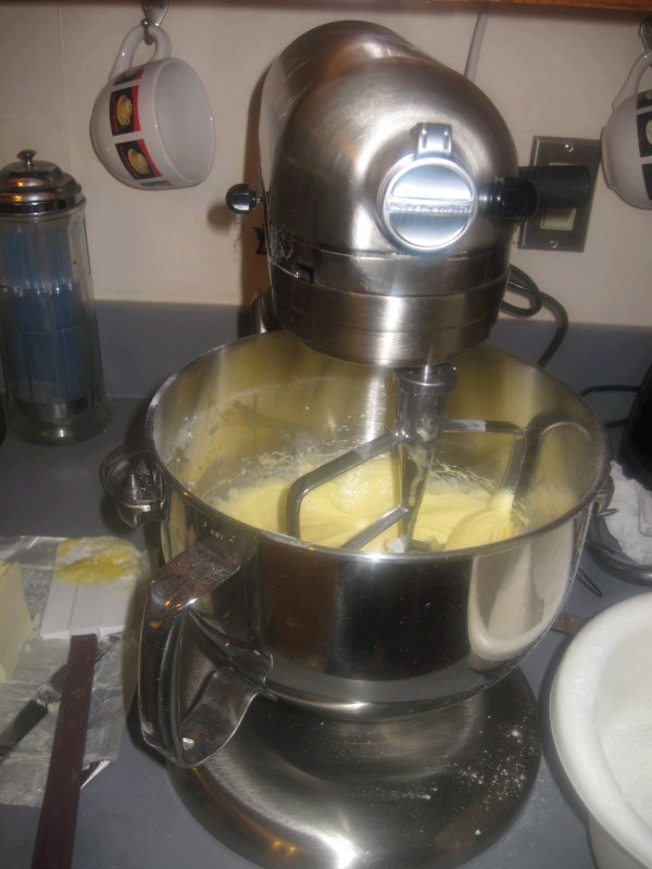 Using a Bread Machine to Mix & Knead Bread Dough