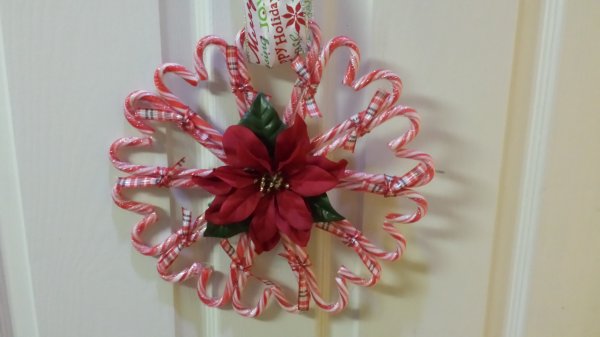 Candy Cane Wreath